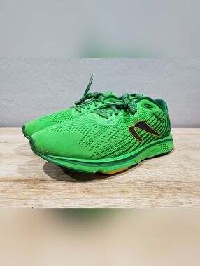 NEWTON Men's Motion 11 Running Shoes (9) Green/Yellow